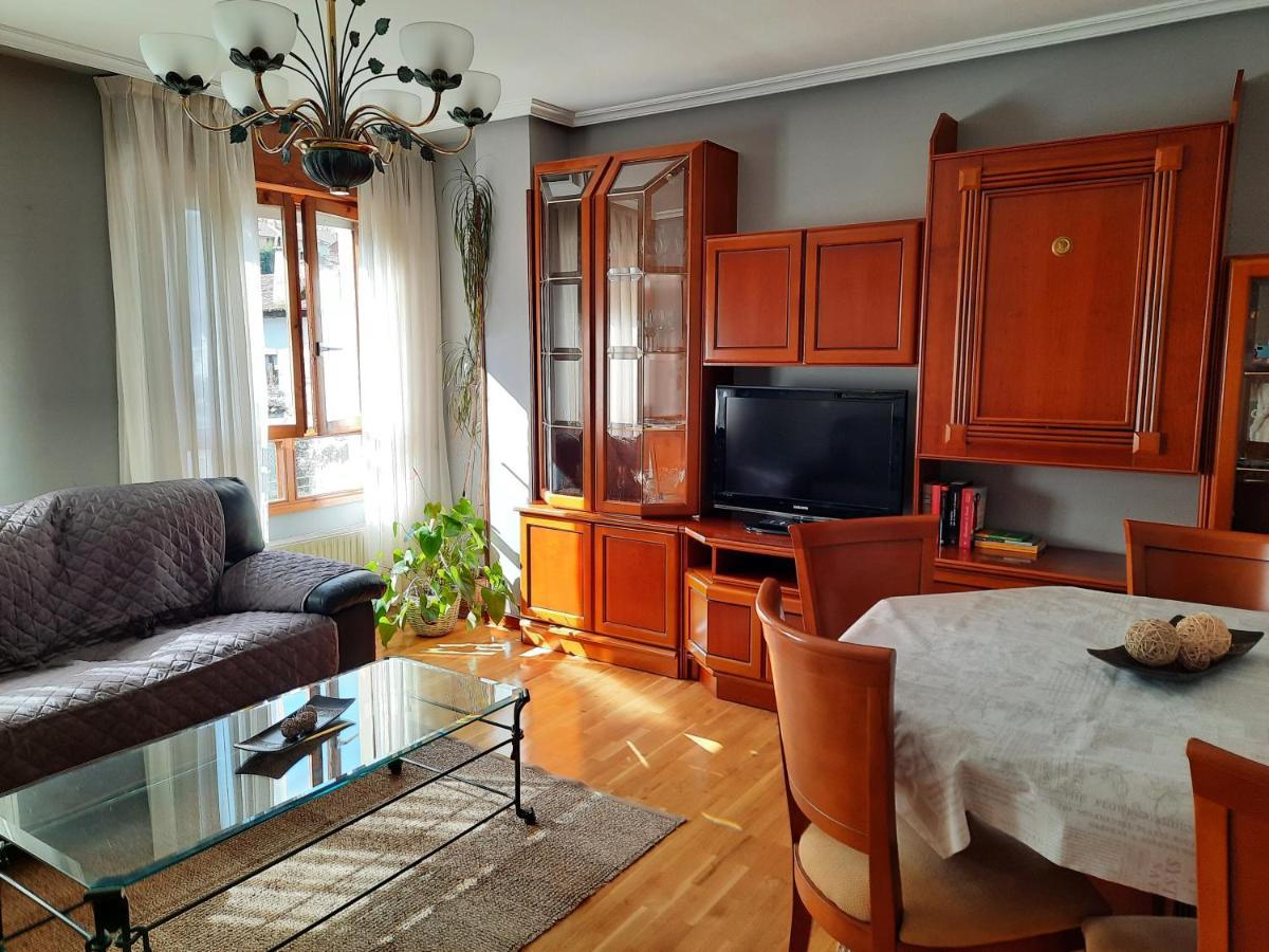 Appartamento Casa De Mila Onís Esterno foto
